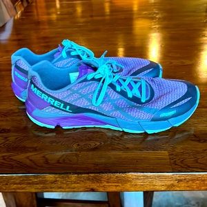 MERRELL Women’s Bare Access Flex Shield Trail Runner size 10 in Purple